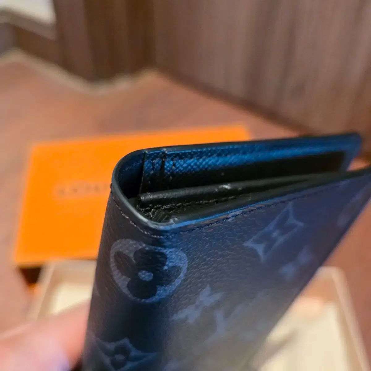 Vuitton ルイヴィトン