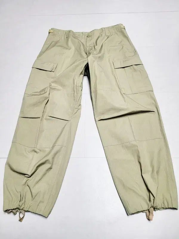 S-S 美品！！BDU357 カーゴパンツ S-S 米軍実物 2025年最新】bdu 357