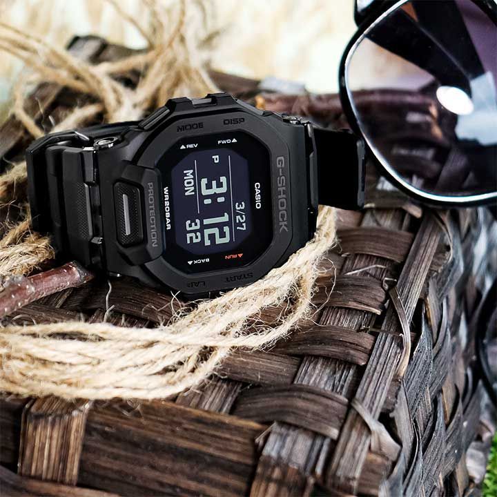 カシオ アナログ腕時計 G-SHOCK （新品）カーボンコア 海外モデル - 時計