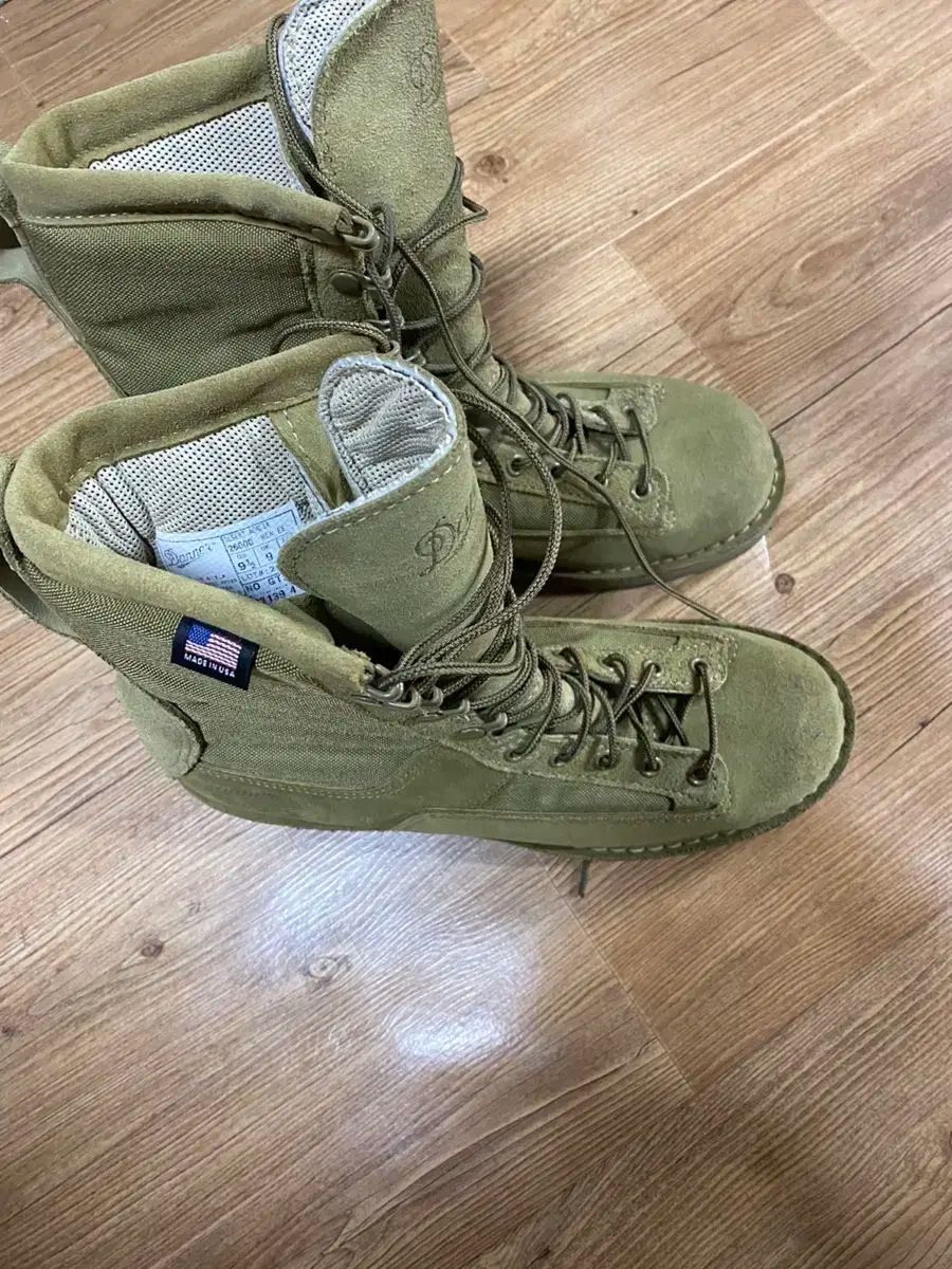 【雷市場（ポンジャン）商品韓国直送】ダナー(Danner) デザート ミリタリーブーツ 265 新品