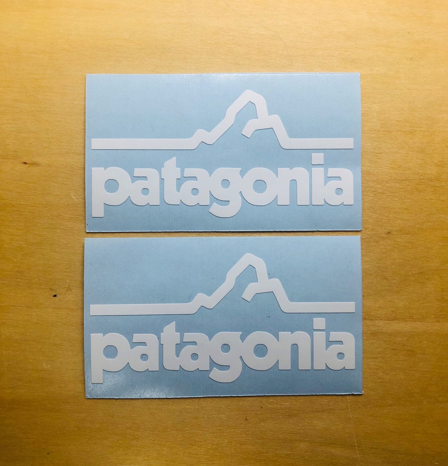 カッティングステッカー】パタゴニア 山 2枚セット - メルカリ