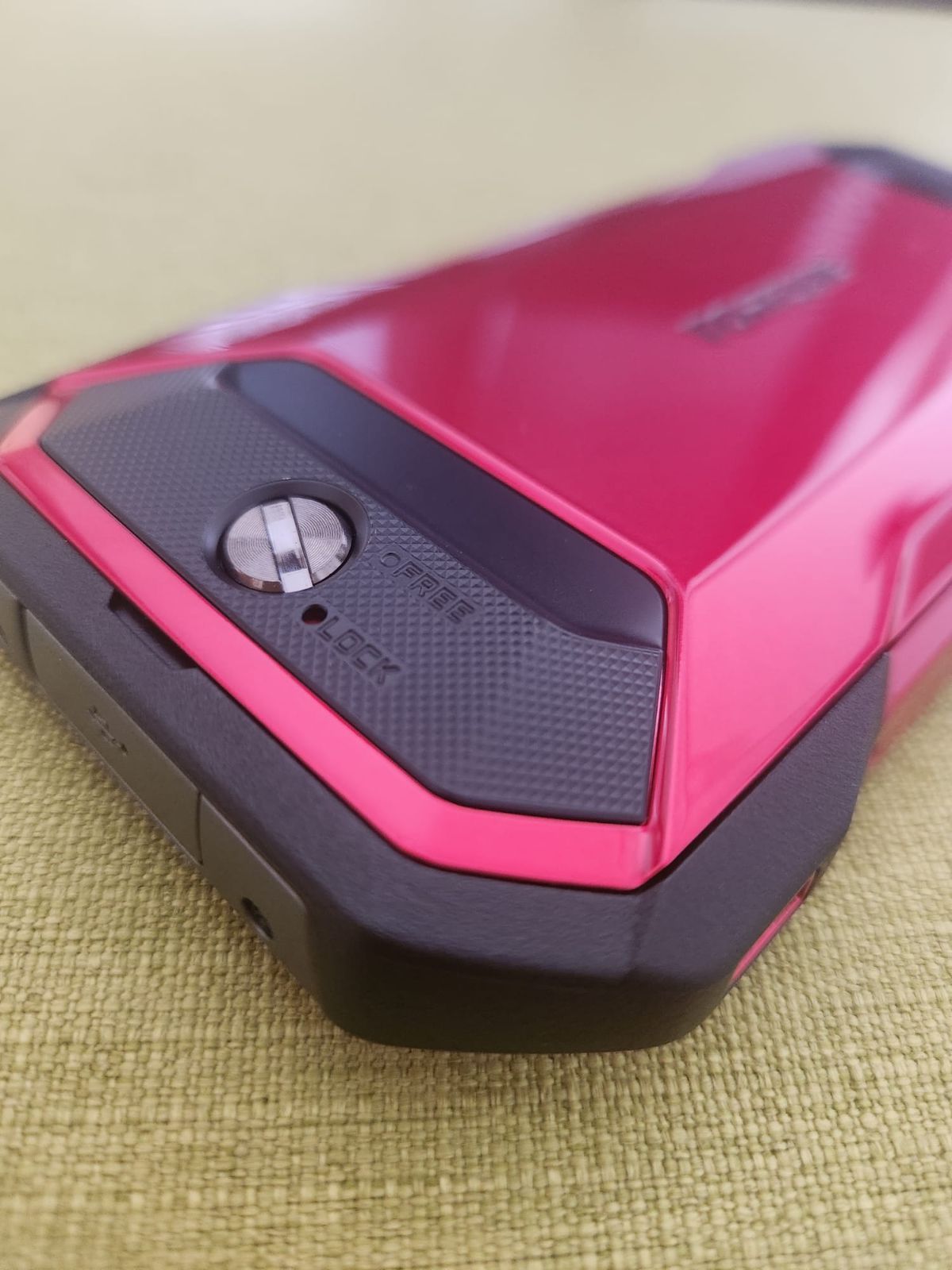 美品】KYG01 TORQUE 5G au Android スマホ 本体 - メルカリ