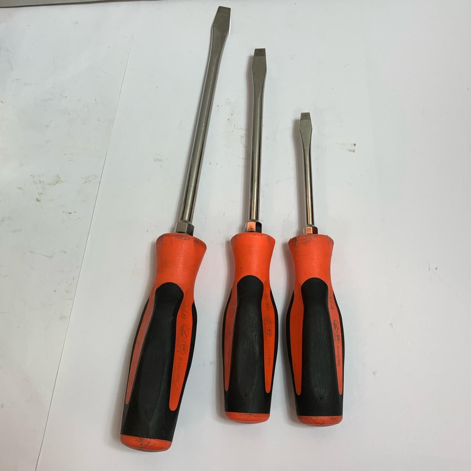 意外性のある ♭♭Snap-on スナップオン マイナスドライバー 3本セット SGD8B|SGD6B|SGD4B 安い！かわいい！