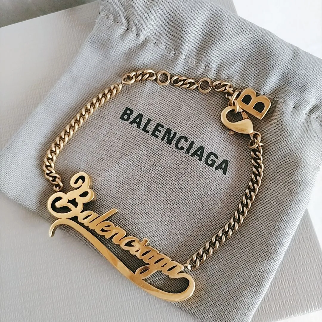 【新品未使用】BALENCIAGA グレー レザー ブレスレット BALENCIAGA - □新品□未使用□ BALENCIAGA バレンシアガ レザー