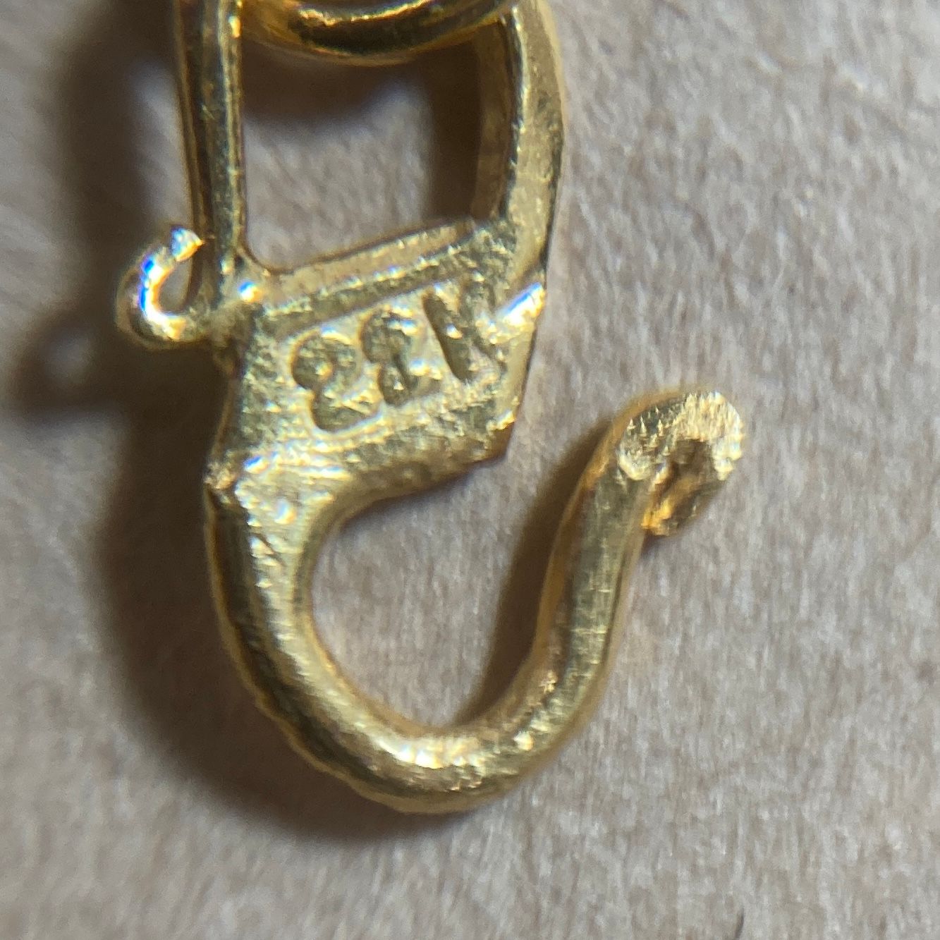 チ*ボ様 k18刻印あり金製 ツイストチェーン ネックレス 18金 ベネチアンツイスト チェーン ネックレス 50cm 幅0.7mm K18