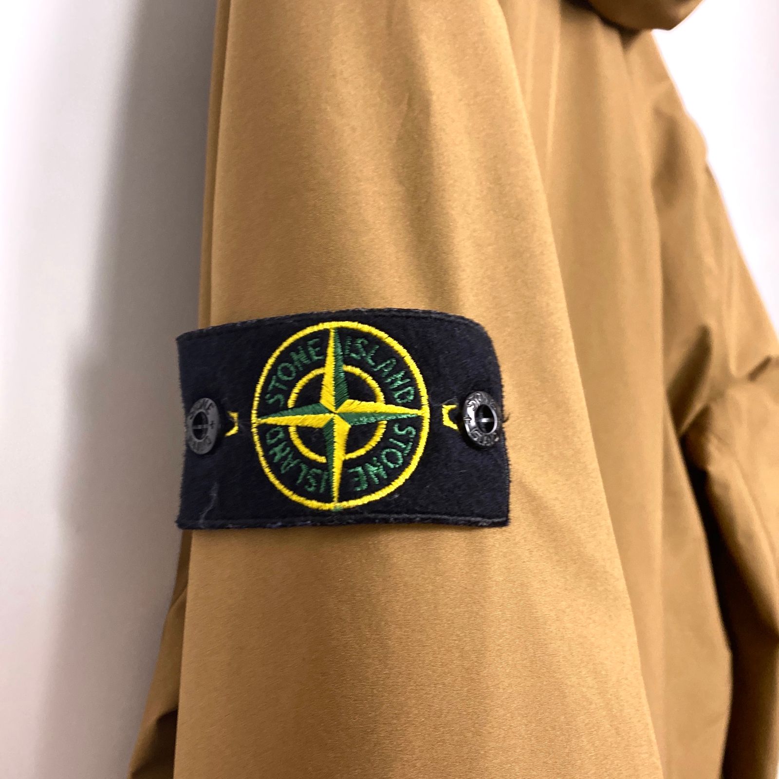 STONE ISLAND(ストーンアイランド) プリマロフトフーデッドブルゾン 731541627 - メルカリ