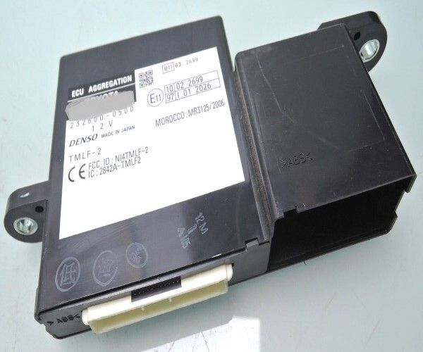 業界最安値に挑戦！！ トヨタ 純正 ヤリス ECUアグリゲーション ボックス BOX ECU AGGREGATION 89300-52053 TOYOTA LEXUS Genuine JDM メーカー純正品 【お中元ギフト】