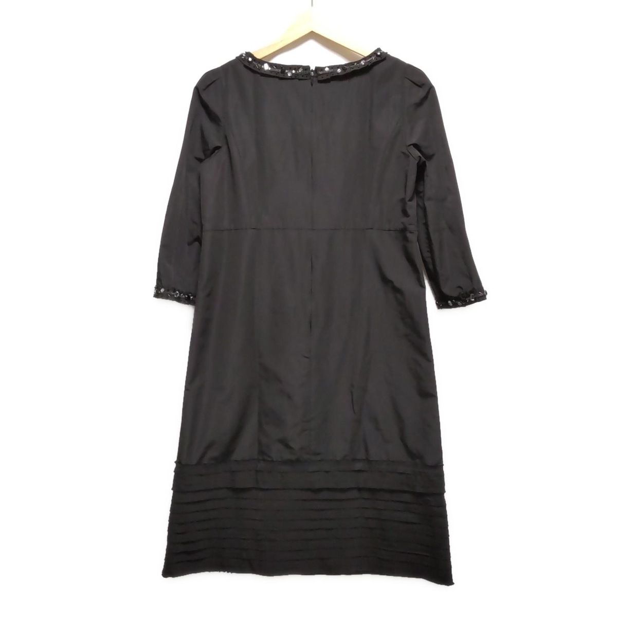 トゥービーシック TO BE CHIC ワンピース ロング フリル ビジュー