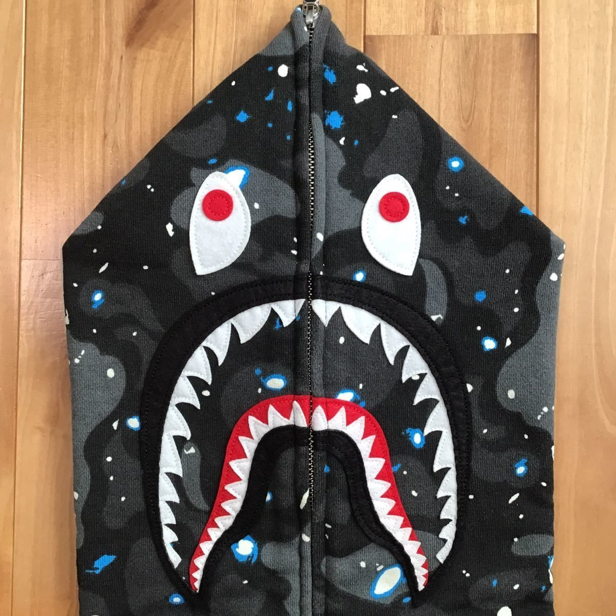 ☆蓄光☆ Space camo シャーク パーカー Sサイズ shark full zip 