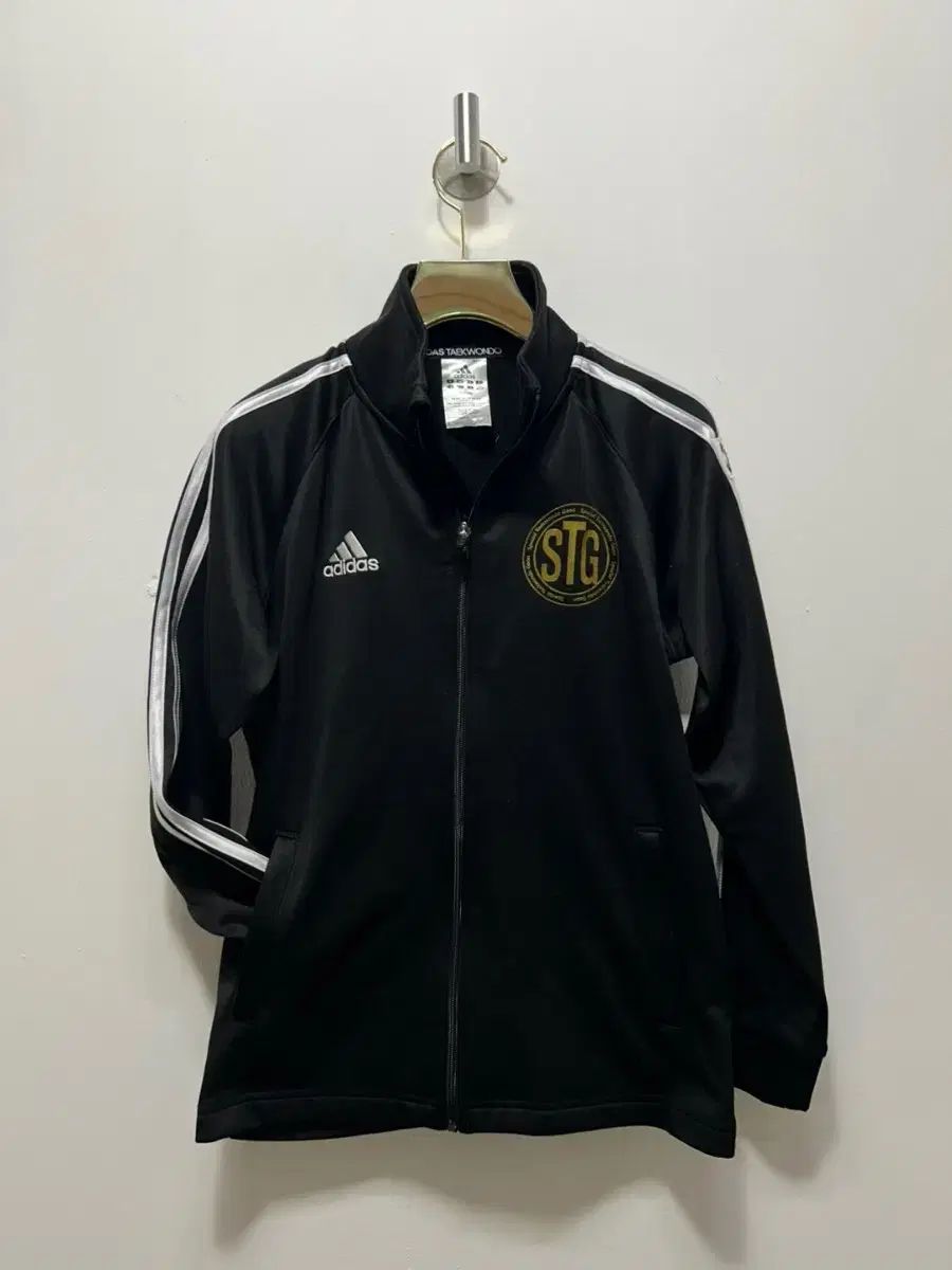 140 adidas アディダス キッズ STG パフォーマンス ジャケット コリア