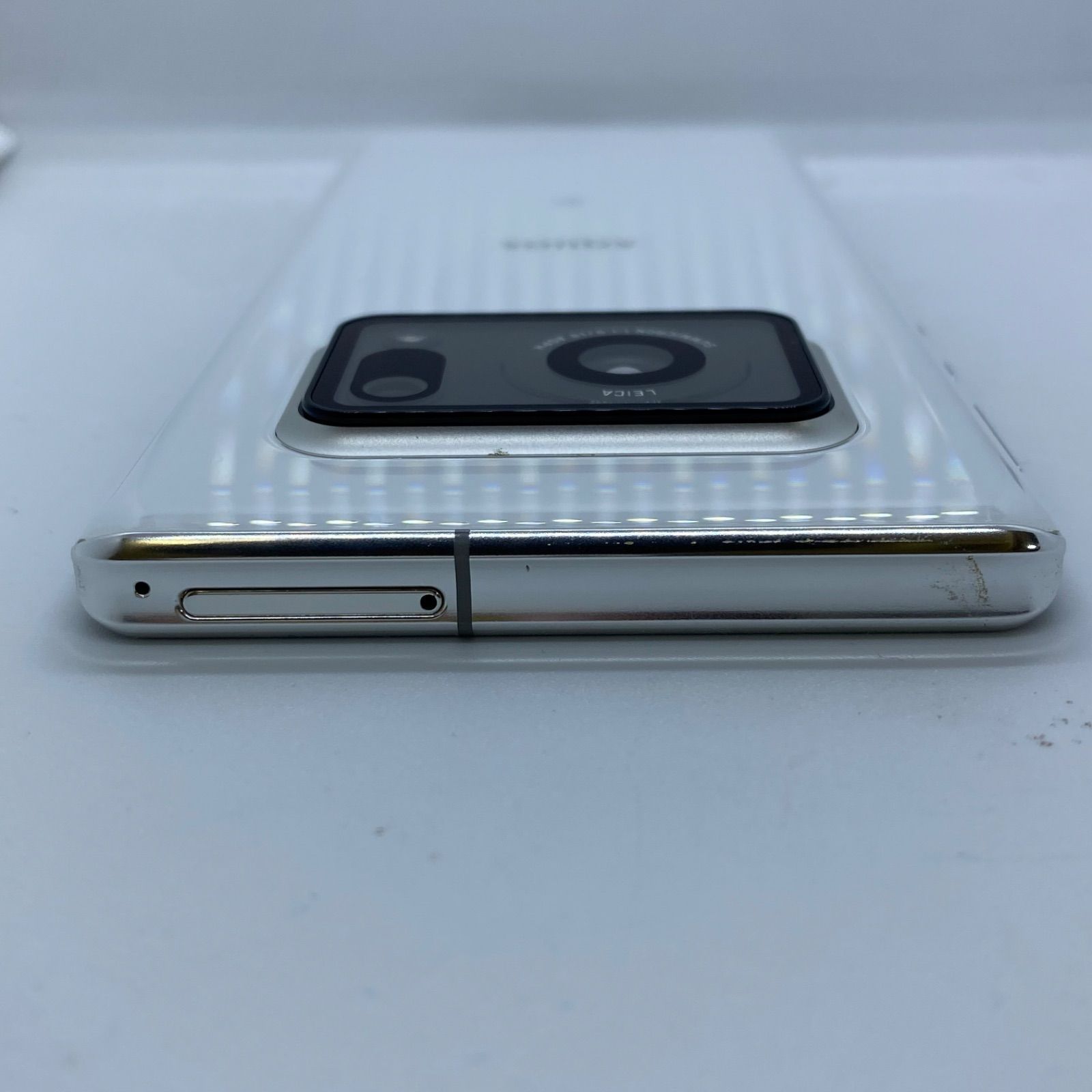 ☆【訳あり品】Softbank 売れ筋 AQUOS R6 128GB ホワイト AQUOS R6