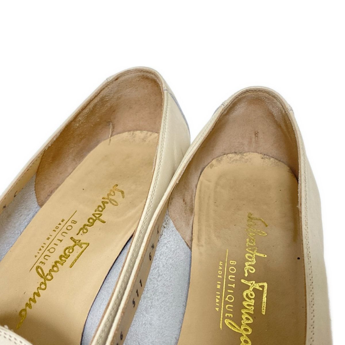 サルヴァトーレフェラガモ　パンプス　リボン　8 1/2 C サルヴァトーレフェラガモ パンプス リボン 8 1/2 C FERRAGAMO