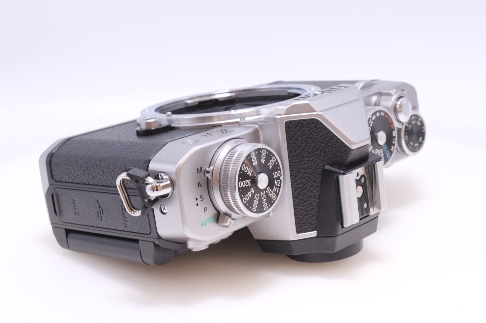  Nikon Z fc ボディ Zfc シルバー ミラーレス一眼カメラ ミラーレス一眼 デジタルカメラ