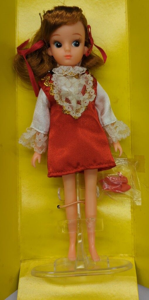 タカラ 復刻初代リカちゃん リカちゃんトリオDX(タイガースルック)の