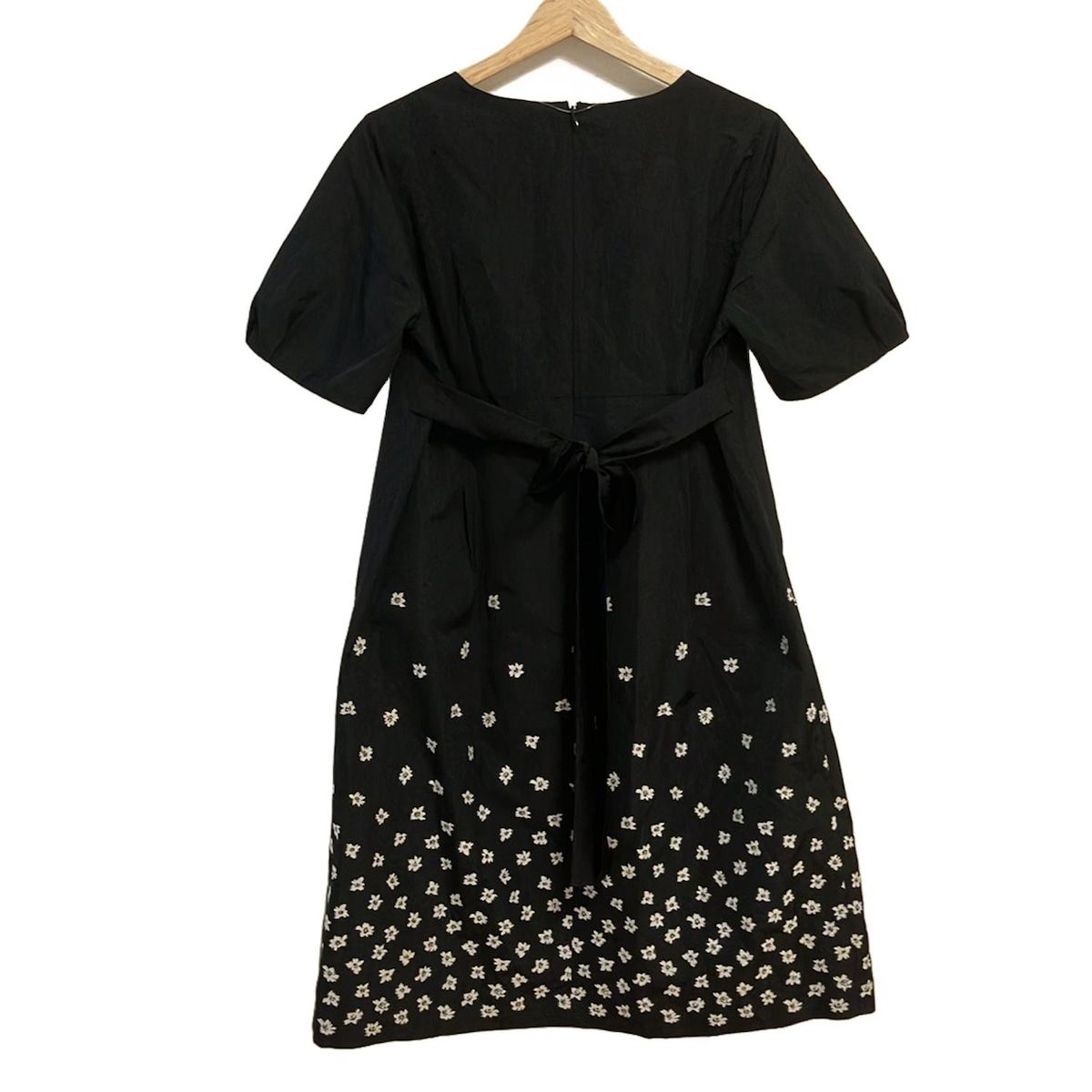 インゲボルグ ピコフリルチュニック INGEBORG インゲボルグ チュニックワンピース ピコフリル 立体の花 L