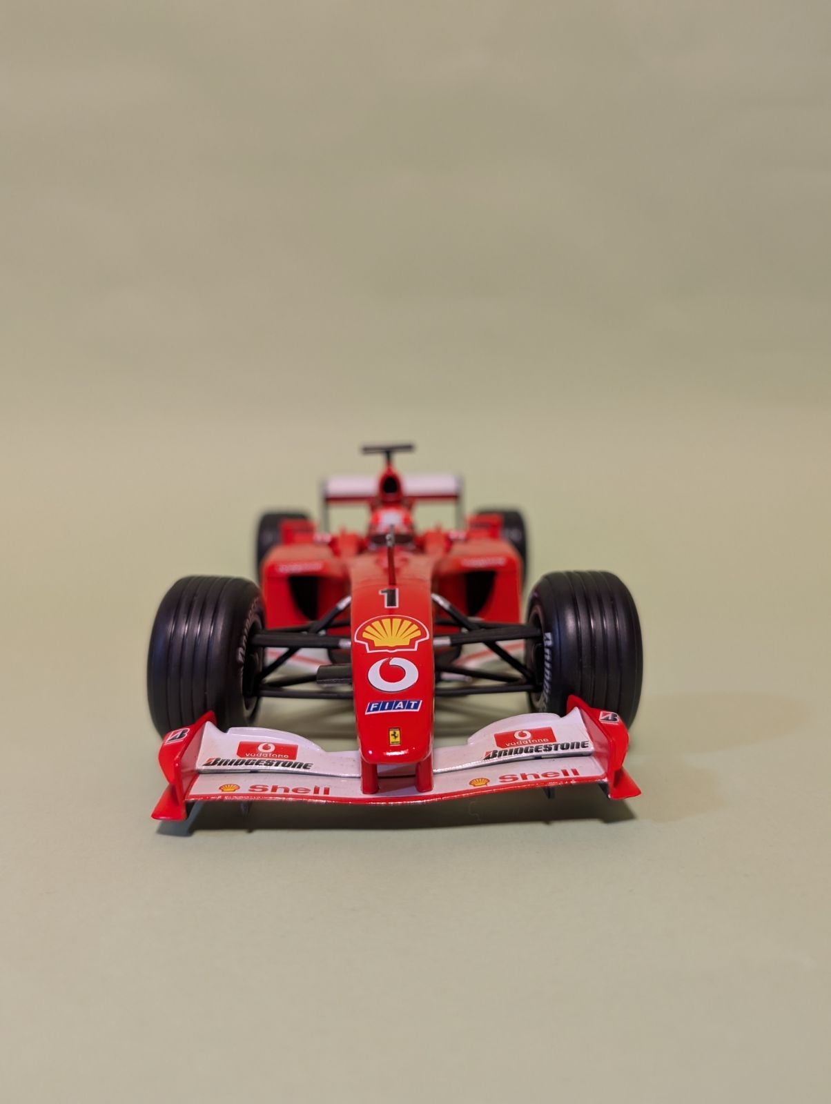 2002年序盤戦限定マシン 1/18 マテル フェラーリF2001 2002年モデル