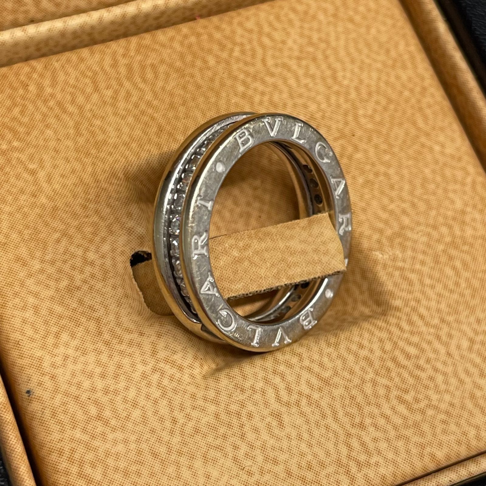 指輪・リング BVLGARI □BVLGARI【ブルガリ】329342 K18WG ビーゼロワン フル ダイヤ