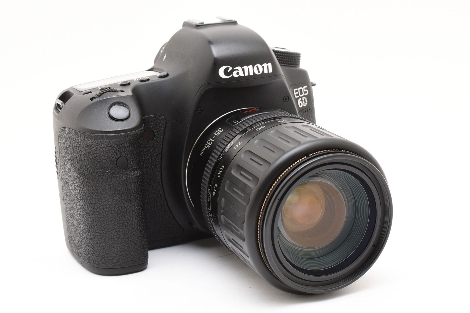 Canon EOS 6D 5,857ショット!! 標準～中望遠レンズ #8430 Canon EOS 6D 5,857ショット!! 標準～中望遠レンズ #8430 - メルカリ