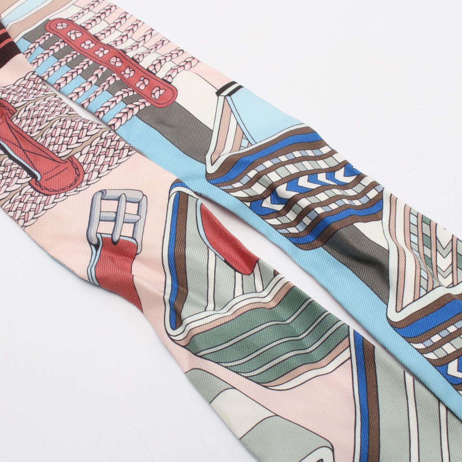 全国送料無料の通販 エルメス HERMES スカーフ ツイリー SANGLES EN ZIGZAG シルク 小物
