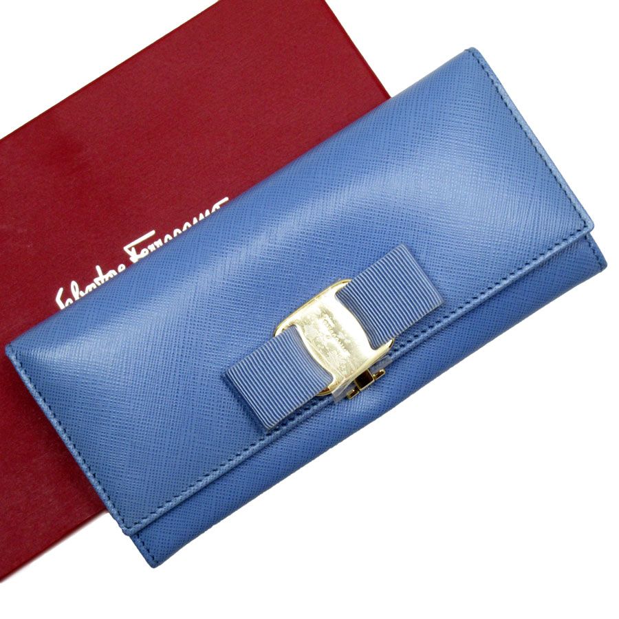 サルヴァトーレフェラガモ Salvatore Ferragamo 二つ折り長財布 ヴァラ