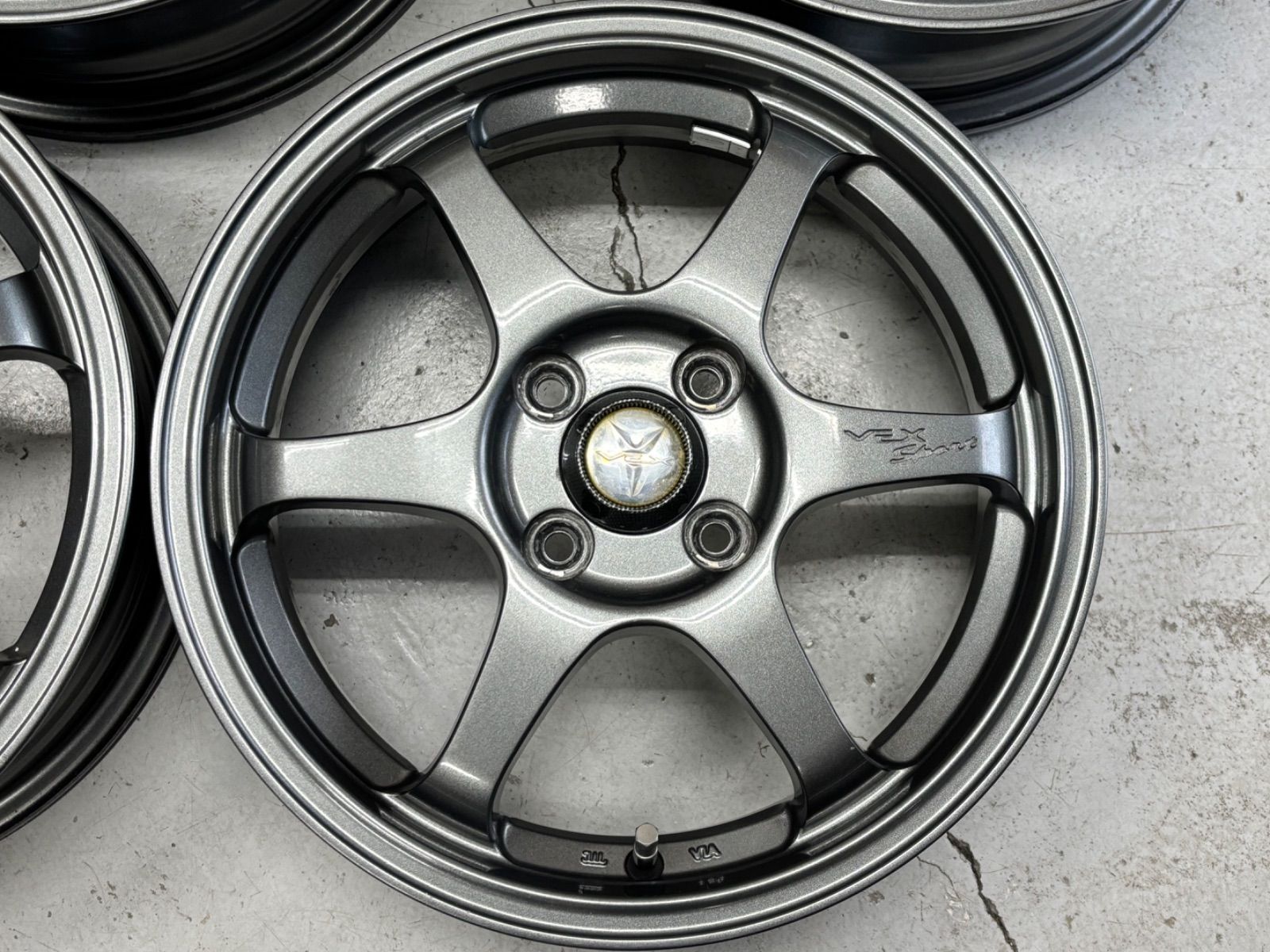 インターミラノ VEX sport ベックススポーツ 15インチアルミ 15×5j 4穴-100 軽自動車