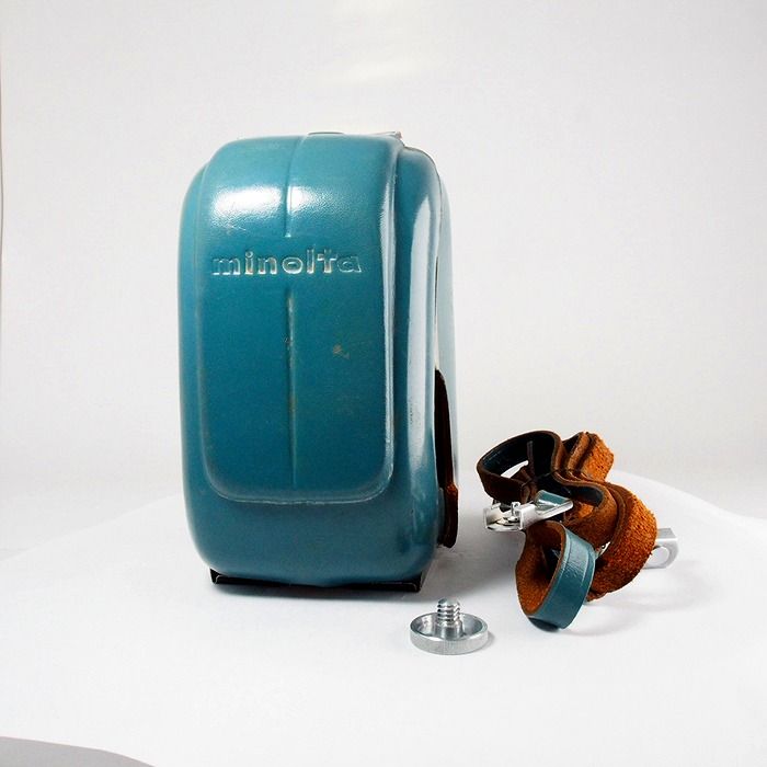 187 ☆良品☆ Ricoh E2 オートハーフ 希少色 ラインブルー 187