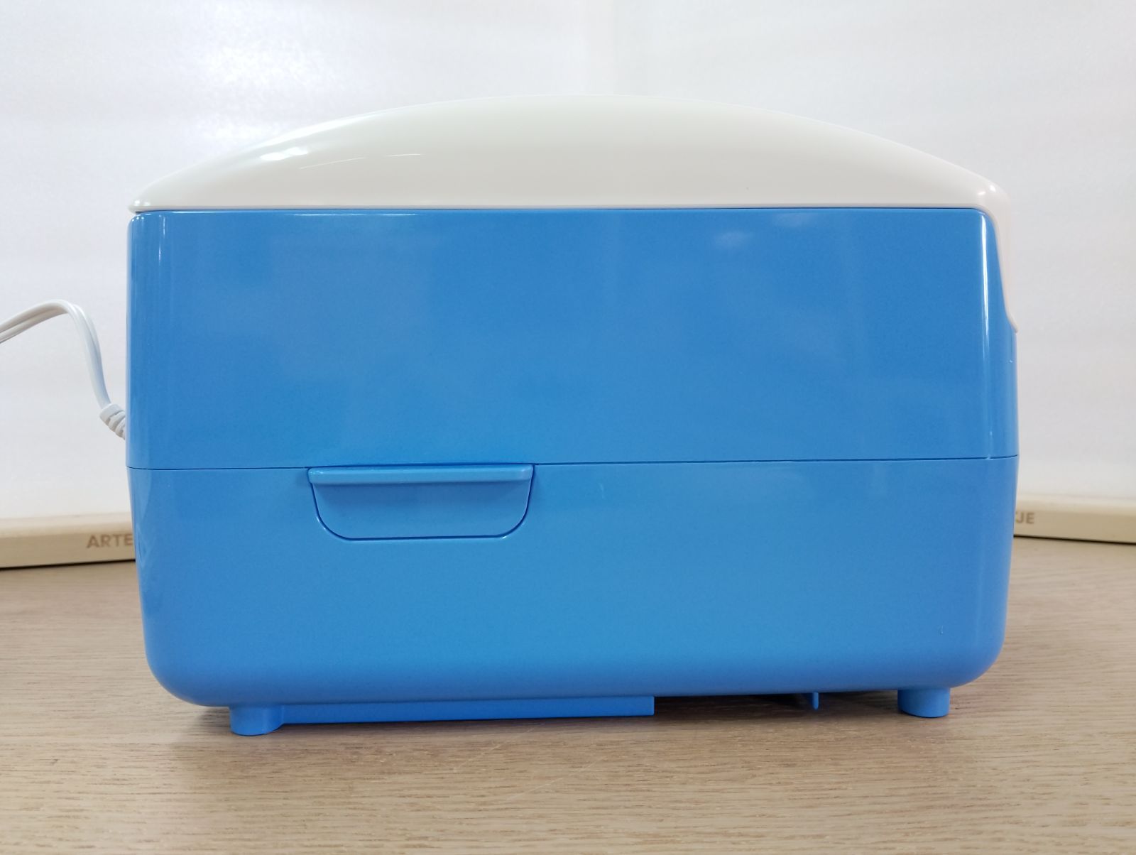  ライオン事務器 電動黒板ふきクリーナー EC 1 1台 黒板消しクリーナー 学校 事務所 看板 メニュー表 掃除 管理番号MN 676 AF その他 文房具 事務用品