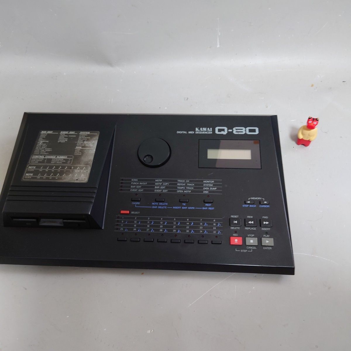 動作品】KAWAI Q-80 デジタルMIDIシーケンサー FDD内蔵 ビンテージ機材