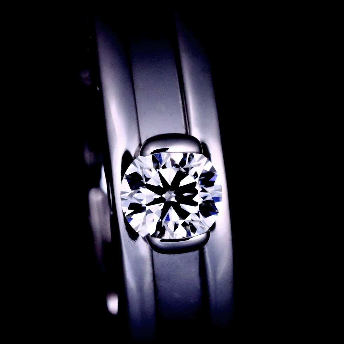 ブルガリ BVLGARI ビーゼロワン ダイヤ 0.30ct E/IF/VG リング #49 K18