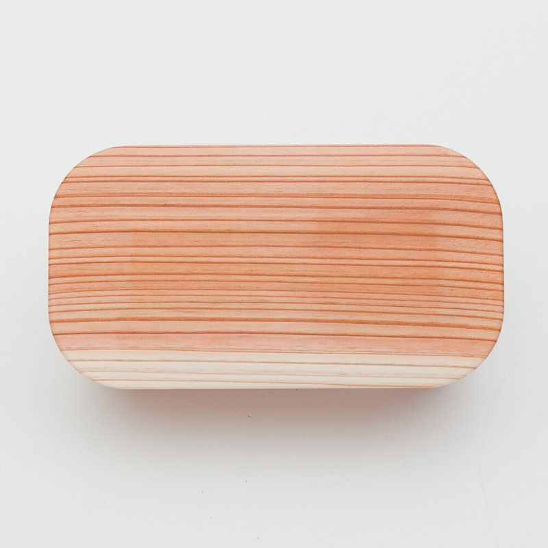 日本の弁当箱 長角