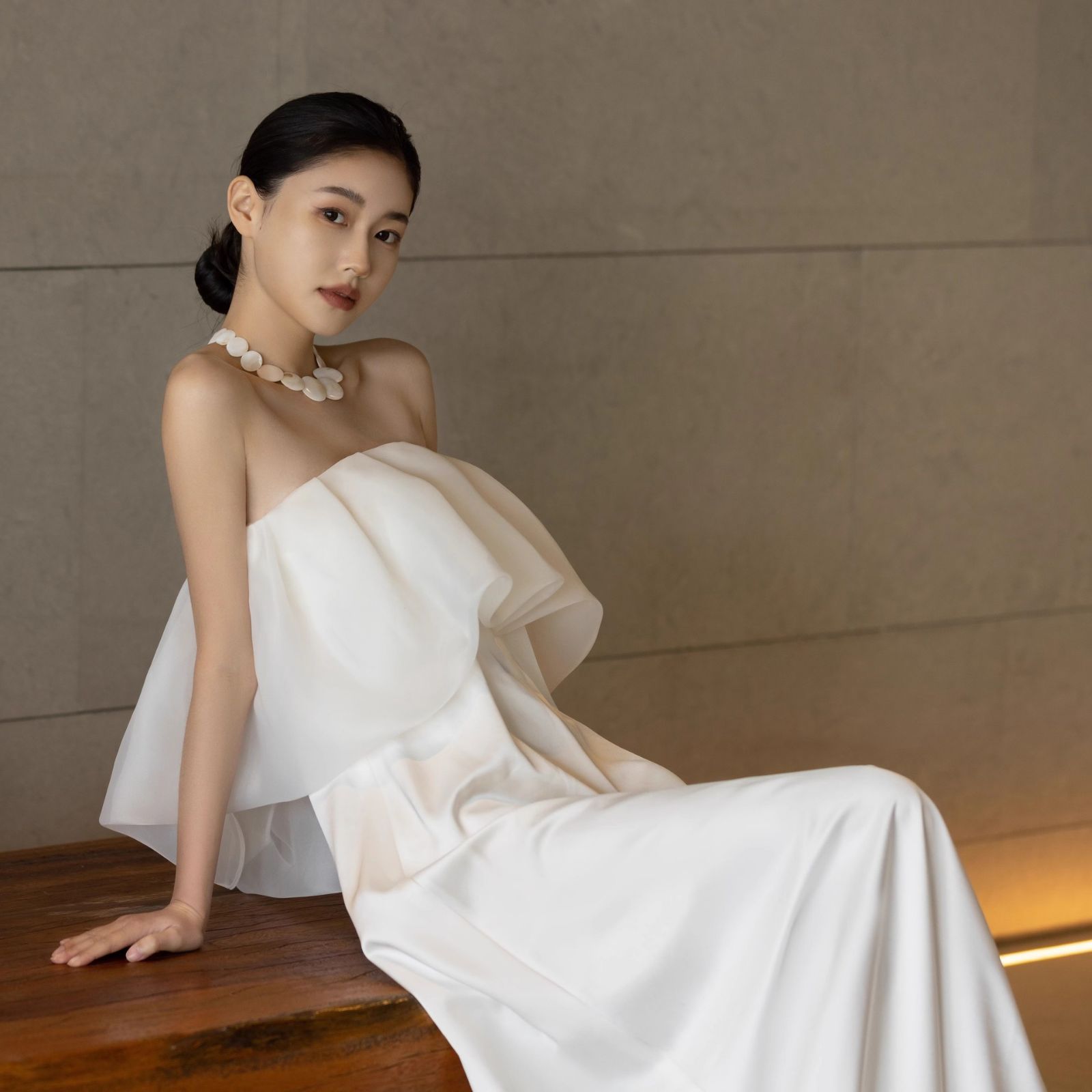 チューブトップ シンプルウエディングドレス 気質チューブトップ