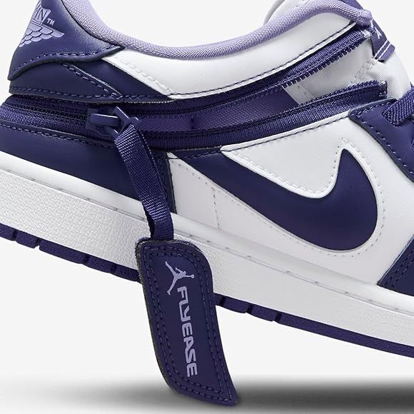 Nike Air Jordan 1 Low FlyEase 