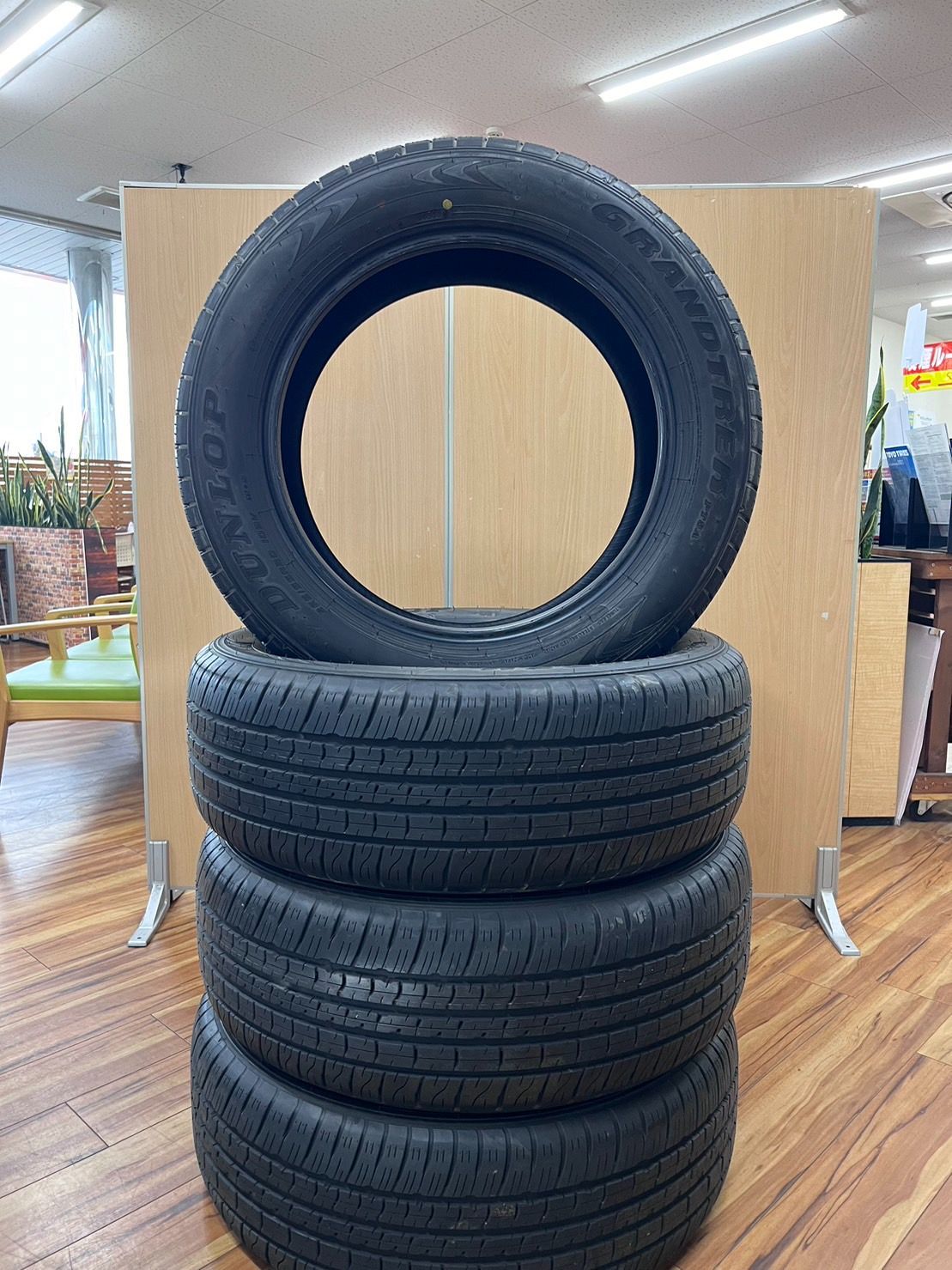 新車外し】 ダンロップ GRANDTREK PT5A 265/55R20 4本セット バリ目