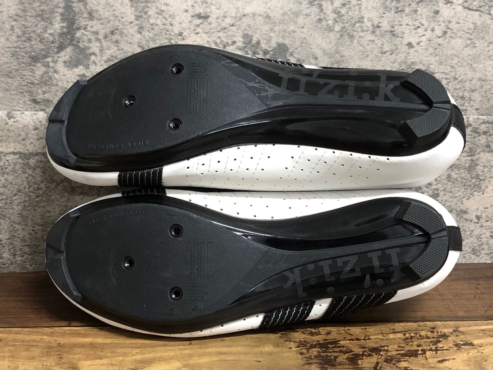 IY386 フィジーク 注文 fizik テンポ TEMPO R5 POWERSTRAP shoes