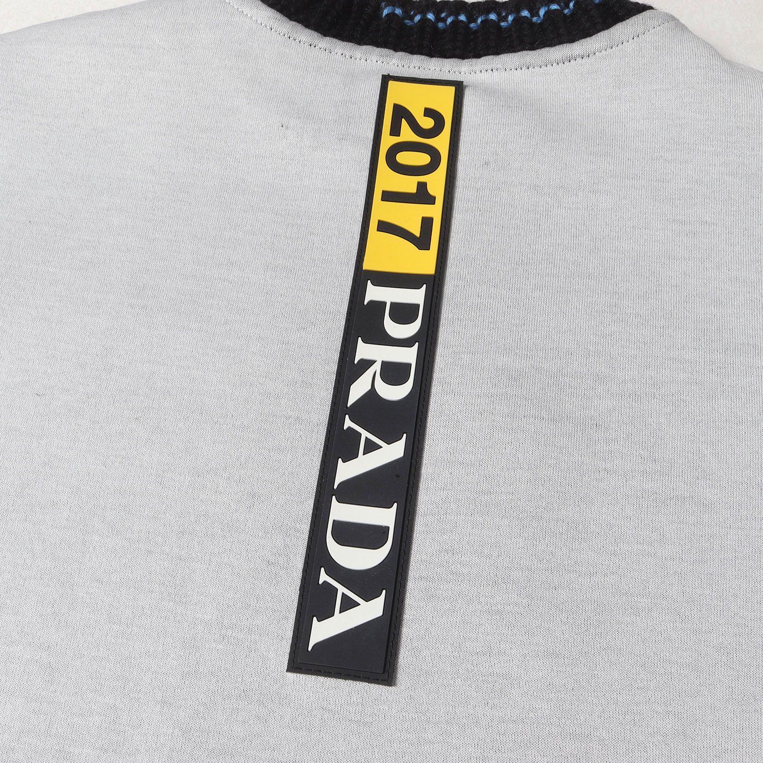 プラダ 国内正規品 サイズS トレーナー 箱付き 楽天市場】プラダ