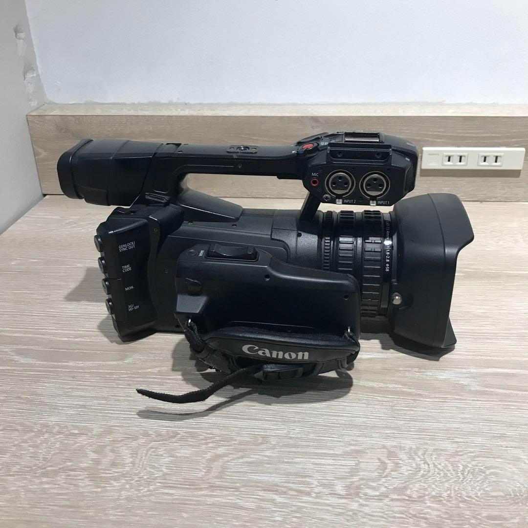キヤノン 業務用フルHDビデオカメラ XF205 - メルカリ キヤノン 業務用フルHDビデオカメラ XF205 - メルカリ