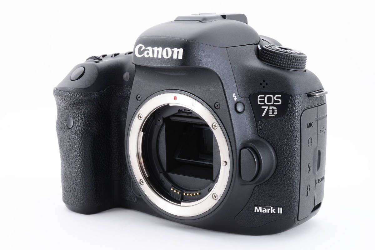 ☆極上美品☆キヤノン Canon EOS 7D Mark II ボディ☆ RR4486＃4710  