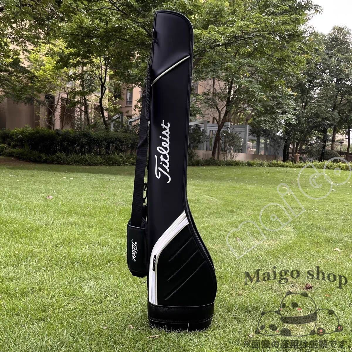 いま人気のアイテム Titleist ゴルフバッグ 防水 黒（タイトリスト キャディバッグの ゴルフバッグ・キャディバッグ