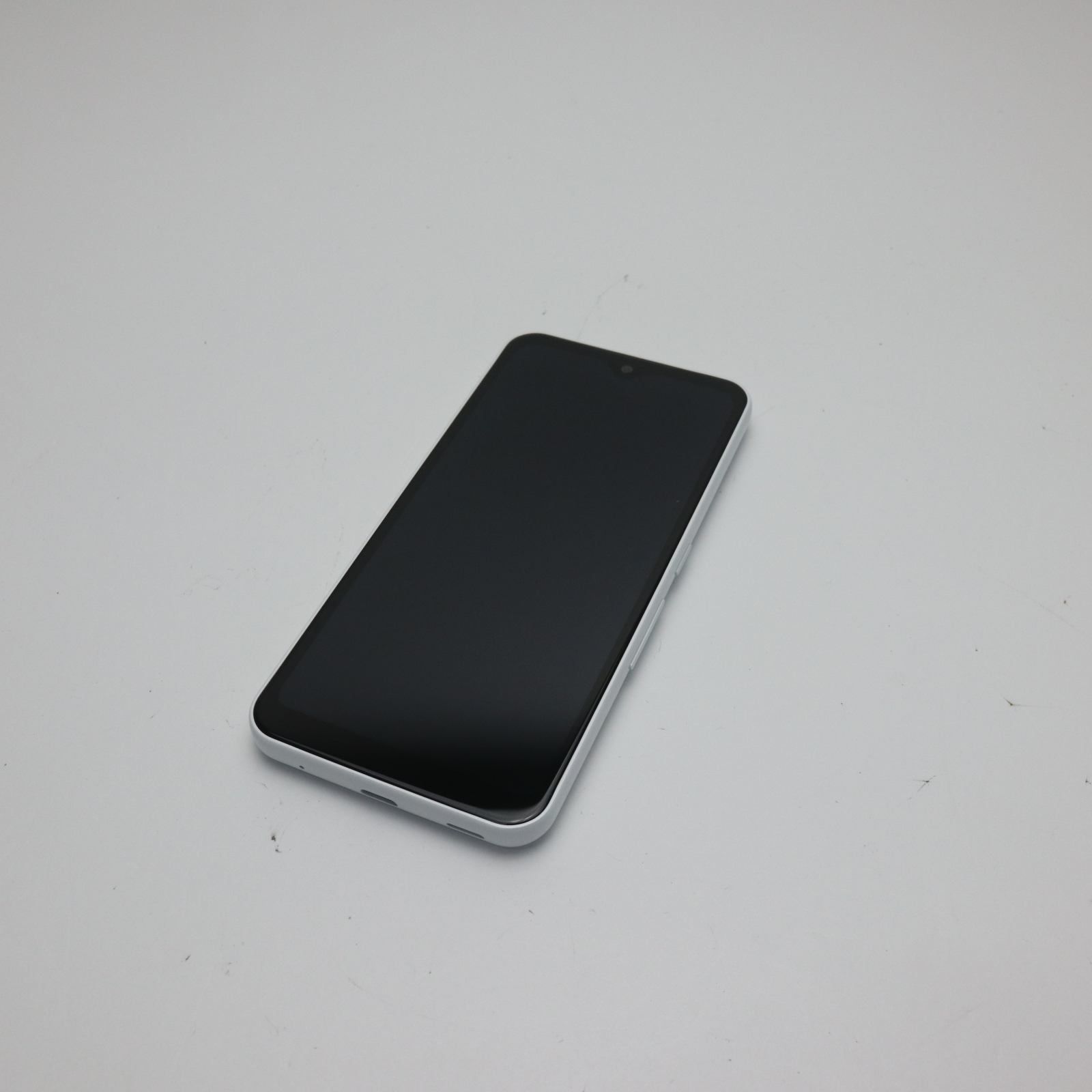 新品同様 arrows We FCG01 ホワイト スマホ 白ロム 本体 即日発送 土日 ...