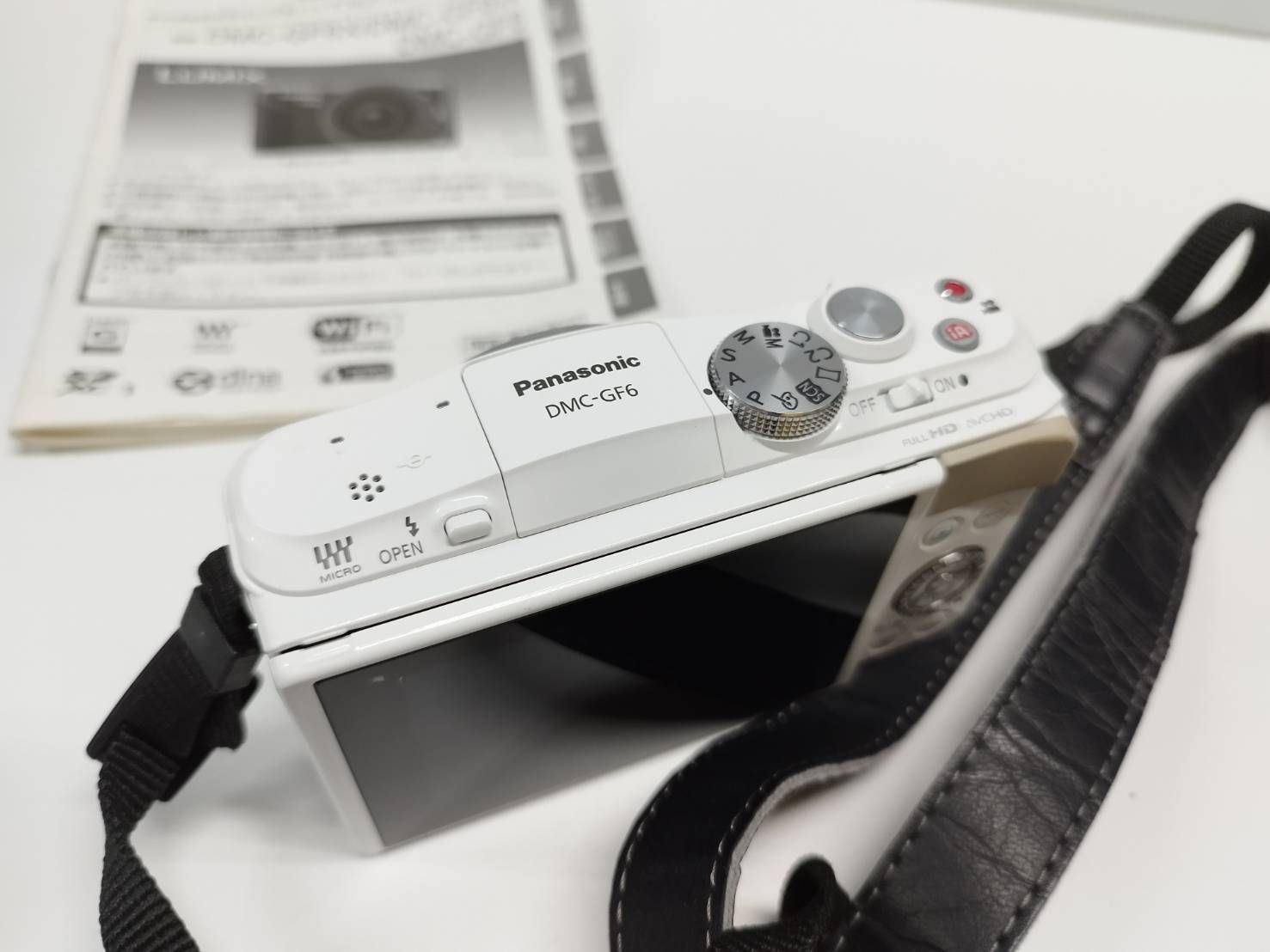 ミラーレス一眼 PANASONIC DMC-GF6 ボディジャンク ミラーレス一眼 PANASONIC DMC-GF6 ボディジャンク パナソニック