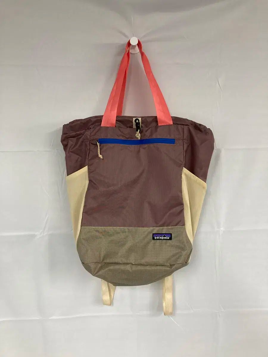 patagonia パタゴニア ウルトラ ライト ブラックホール トートバックパック ピンク