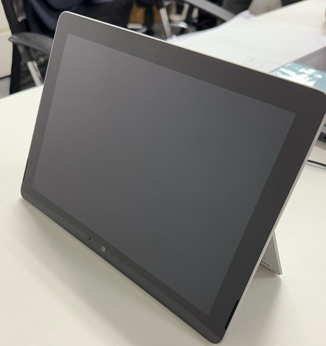 美品 動作品 surface go 1824 タブレット