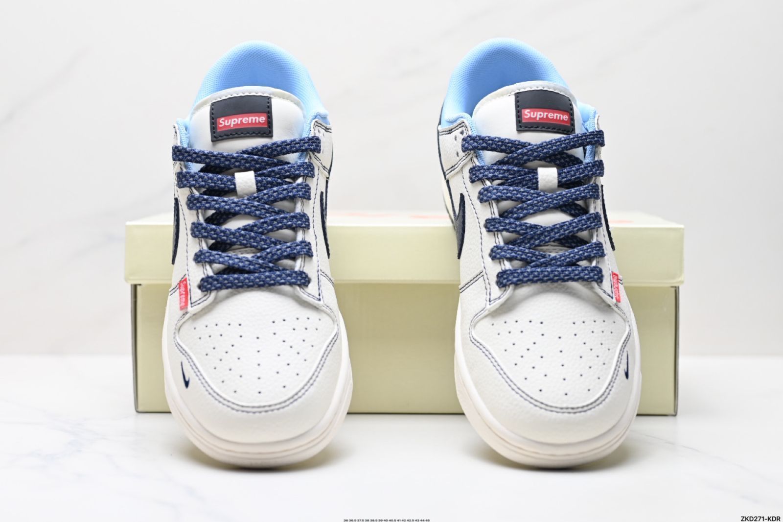 全新未使用Nike Dunk Low x Supreme コラボ スケートボード