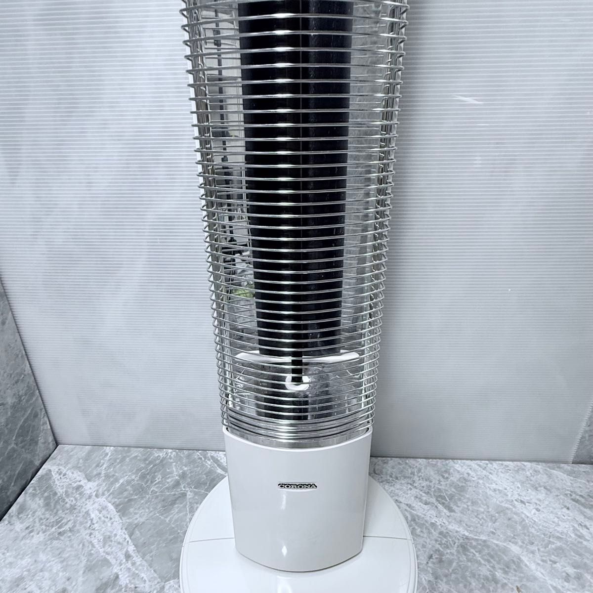 CORONA DH-913R(W) コロナ CORONA コアヒートスリム DH-913R-W