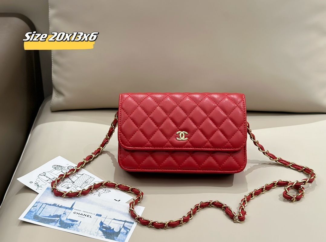 エレガント【CHANEL】カメリア模様 横長ショルダーバッグ 大人エレガント♪】CHANEL チェーンクラッチ (CHANEL/ショルダー