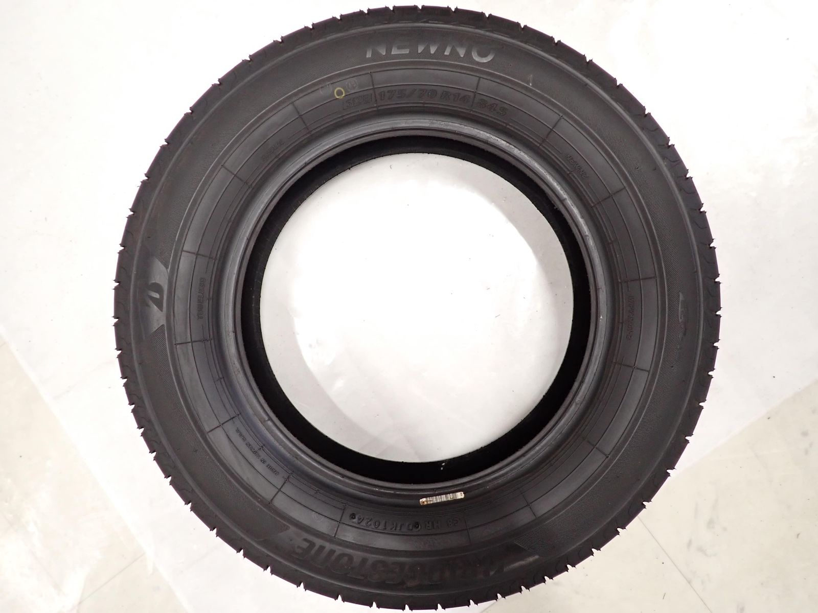 175|70R14 84S
