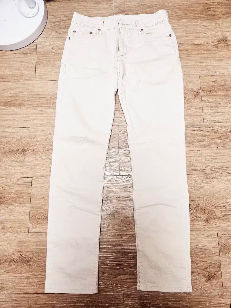 Levi ' s 白 デニム