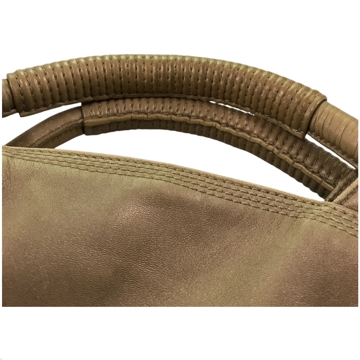 ✨美品✨ロエベ ナッパ アイレ ハンドバッグ アナグラム ゴールド ロゴ レザー ロエベ LOEWE ナッパアイレ ハンドバッグ アナグラム レザー