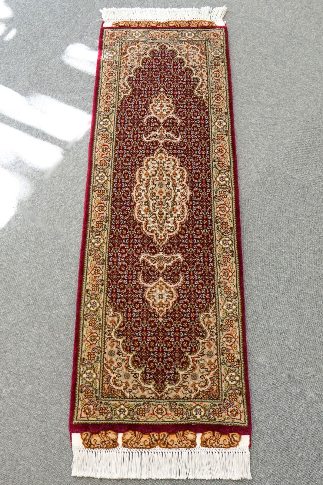 最高級ペルシャ絨毯シルク クム仕上げ225万ノット イラン製151×229cm 最高級ペルシャ絨毯シルク クム仕上げ225万ノット イラン製151×229cm 最