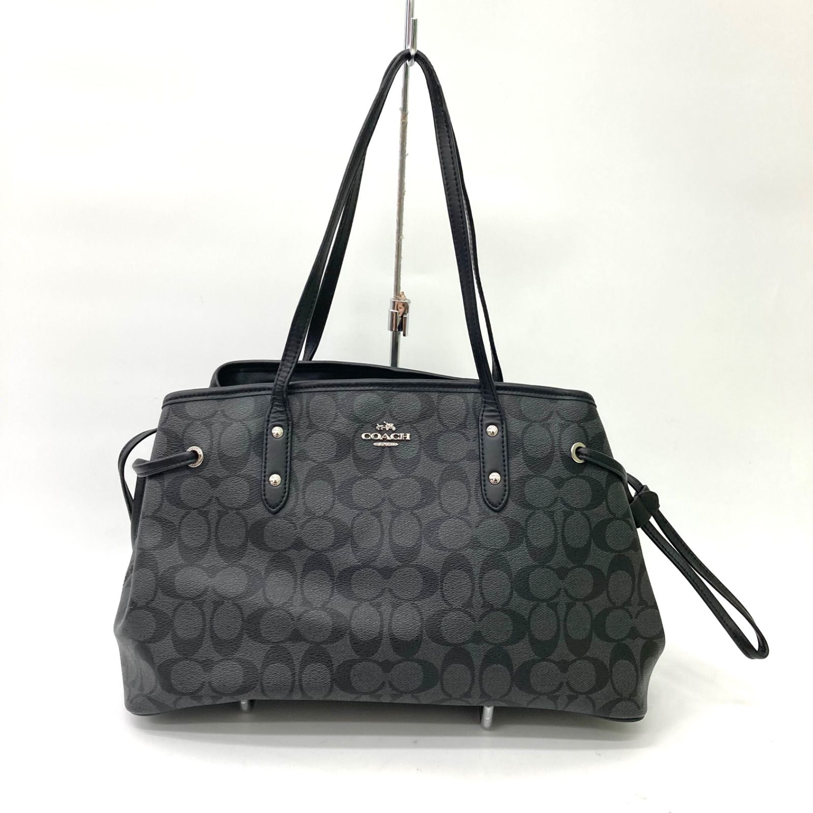 COACH】コーチ シグネチャー ブラック トートバッグ ☆ - メルカリ COACH】コーチ シグネチャー ブラック トートバッグ ☆ - メルカリ
